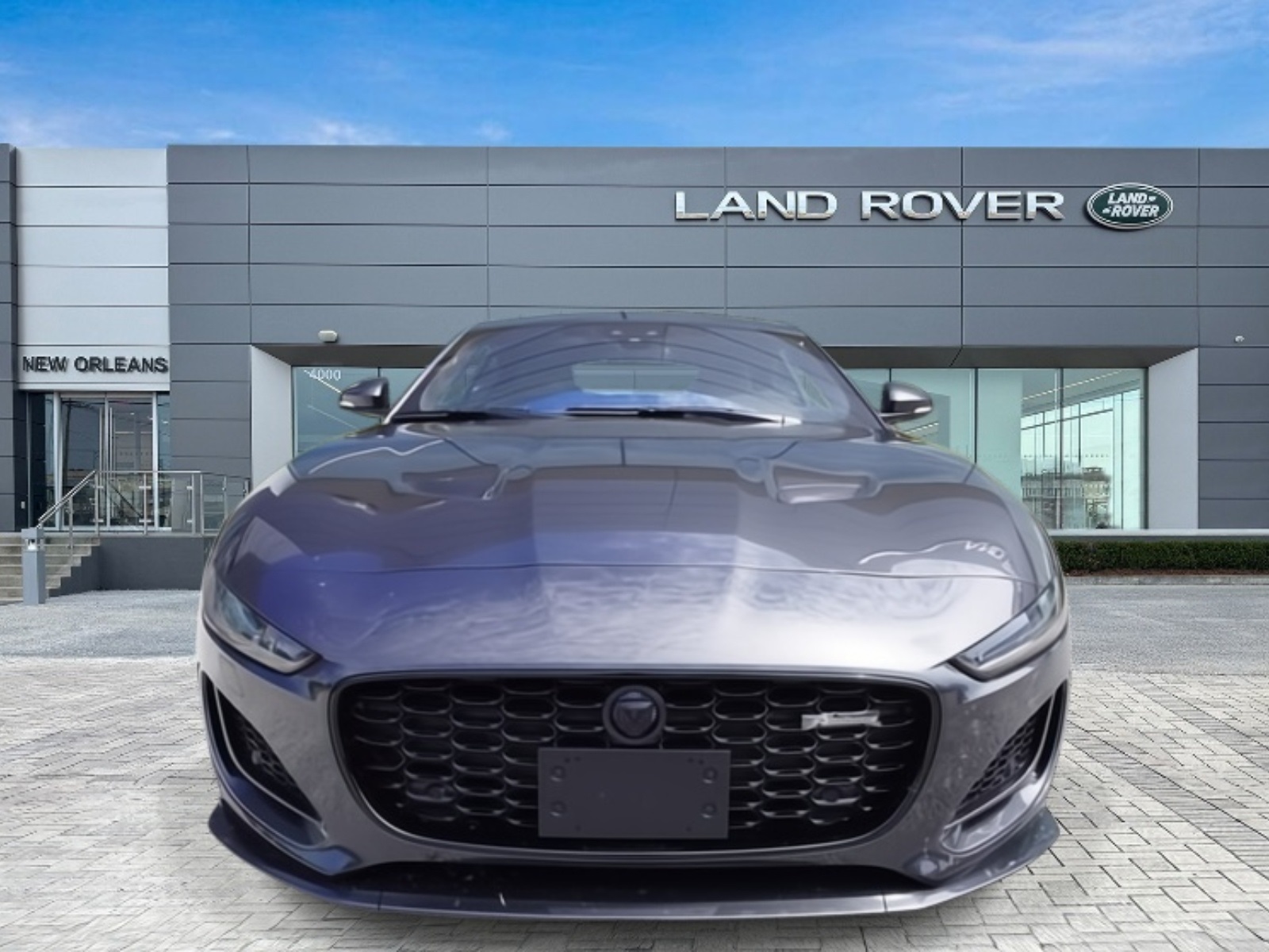2024 Jaguar F-TYPE P450 photo 2