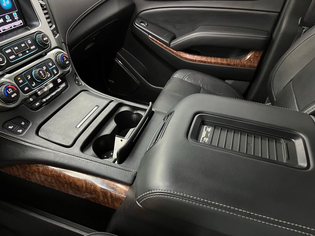 2016 Chevrolet Tahoe LTZ photo 30