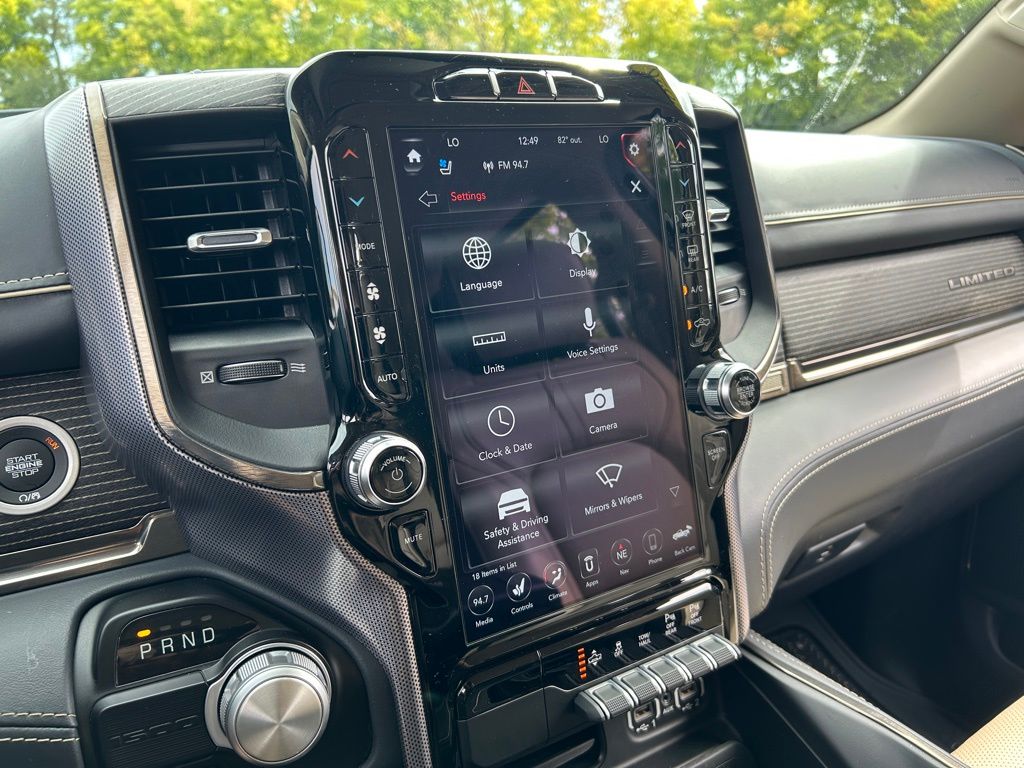 2020 Ram 1500 Limited photo 31
