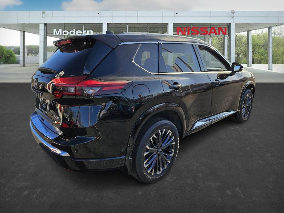 2025 Nissan Rogue Platinum photo 5