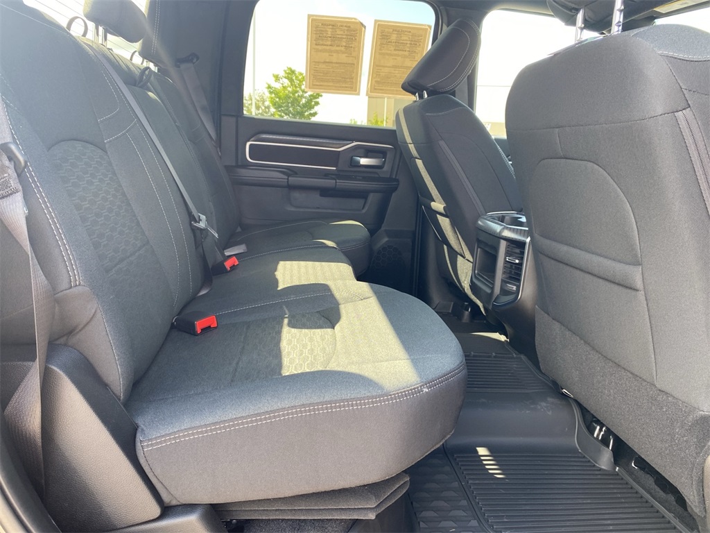 2025 Ram 2500 Big Horn photo 26