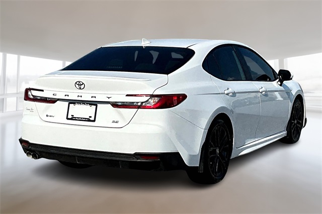 2025 Toyota Camry SE photo 2