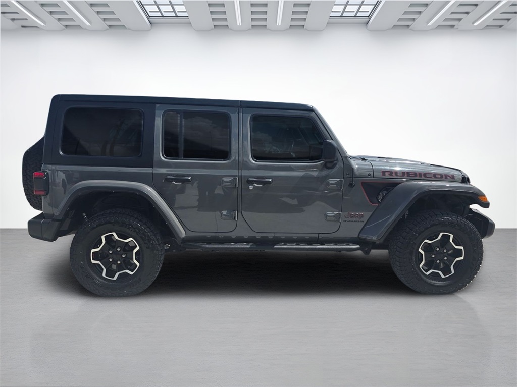 2023 Jeep Wrangler Rubicon photo 2