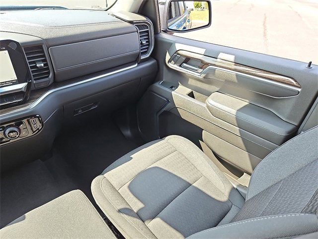 2022 Chevrolet Silverado 1500 RST photo 19