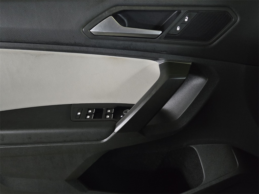 2021 Volkswagen Tiguan SE R-Line Black photo 23