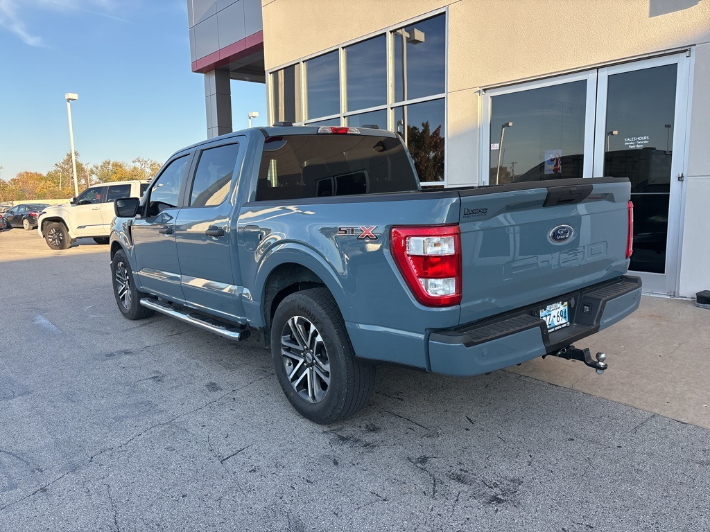 2023 Ford F-150 XL photo 2