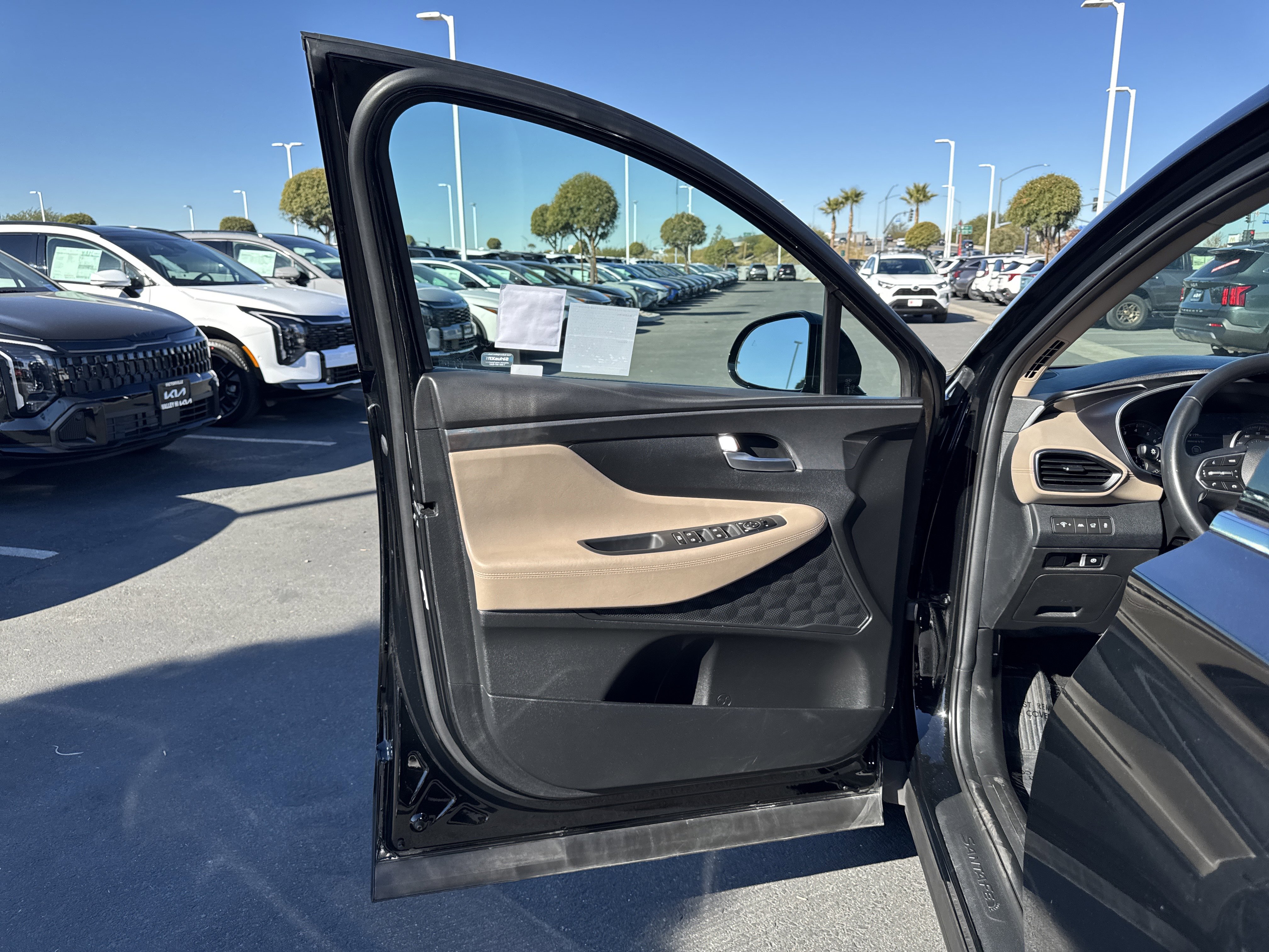 2023 Hyundai Santa Fe SEL's photo