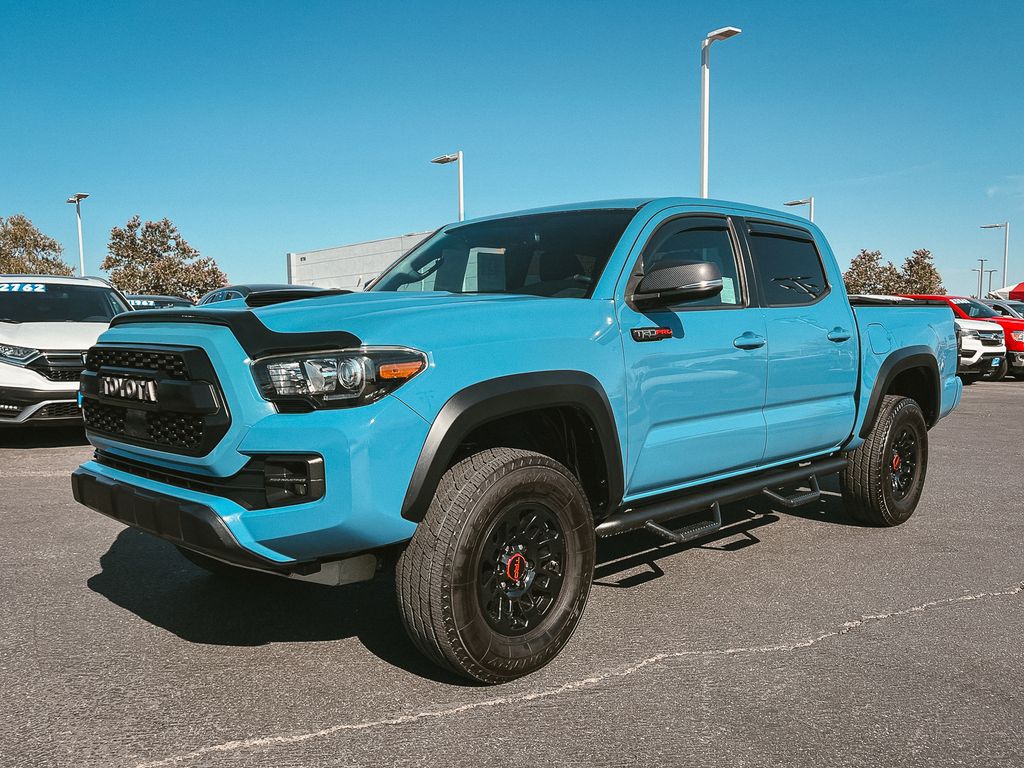 2018 Toyota Tacoma V6 photo 14
