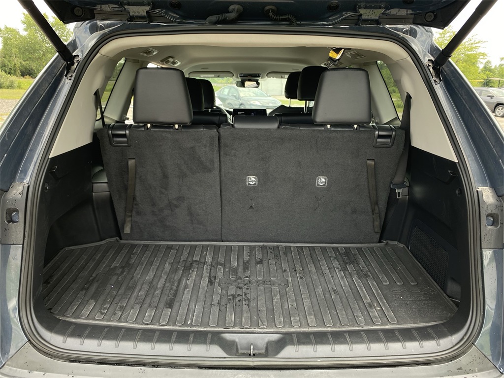 2024 Toyota Grand Highlander XLE photo 19