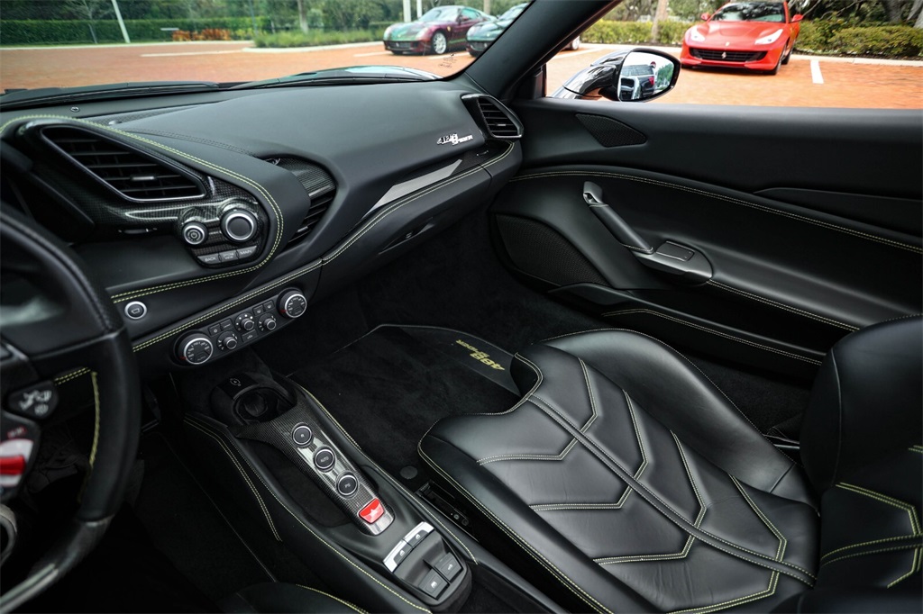 Certified Used 2018 Nero Daytona Metallic Ferrari Base image 34