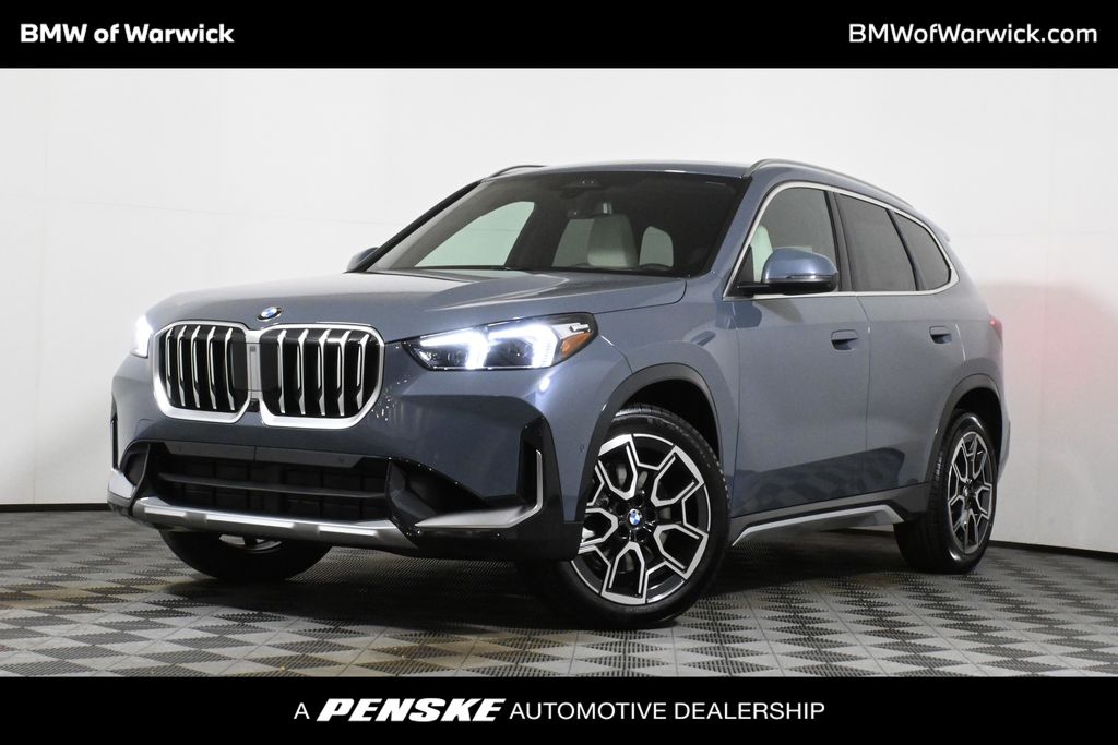 2026 BMW X1 28i's photo