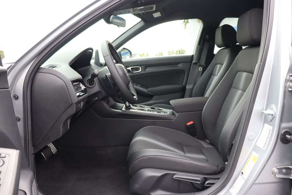 2025 Honda Civic Sport photo 25