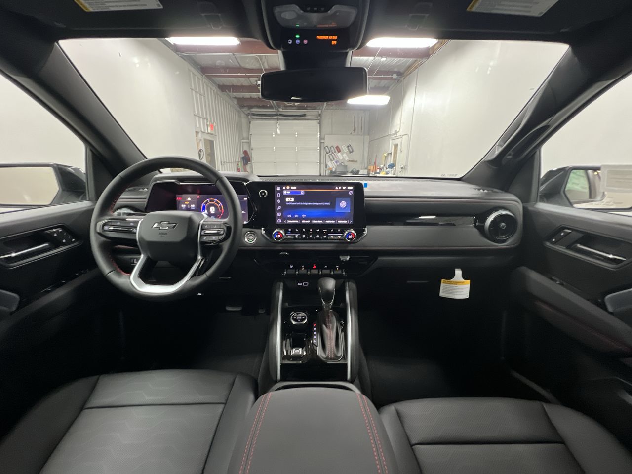 2026 Chevrolet Colorado Z71 photo 18