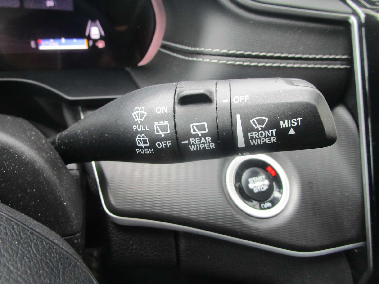 2024 Jeep Grand Cherokee Laredo photo 23
