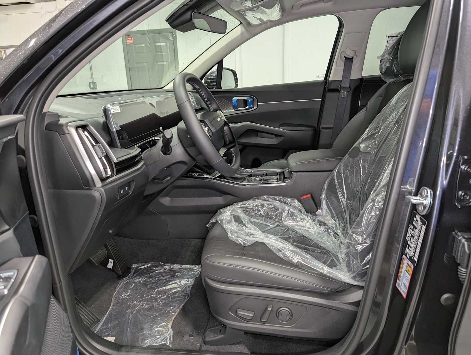 2026 Kia Sorento EX photo 4