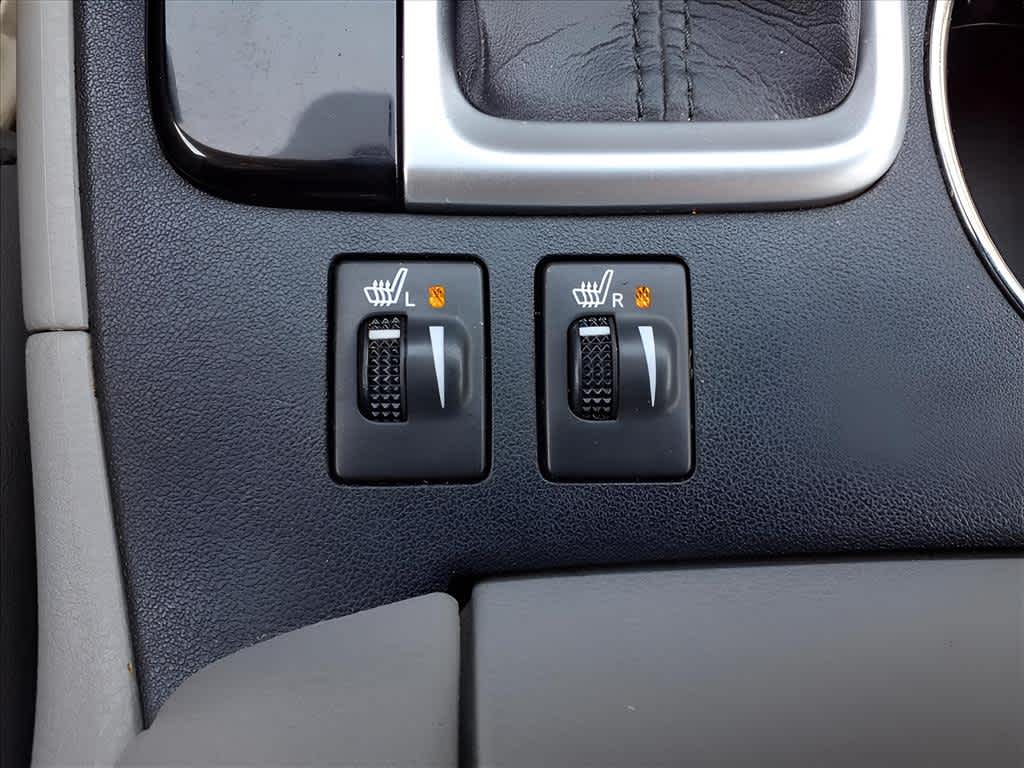 2014 Toyota RAV4 XLE photo 13