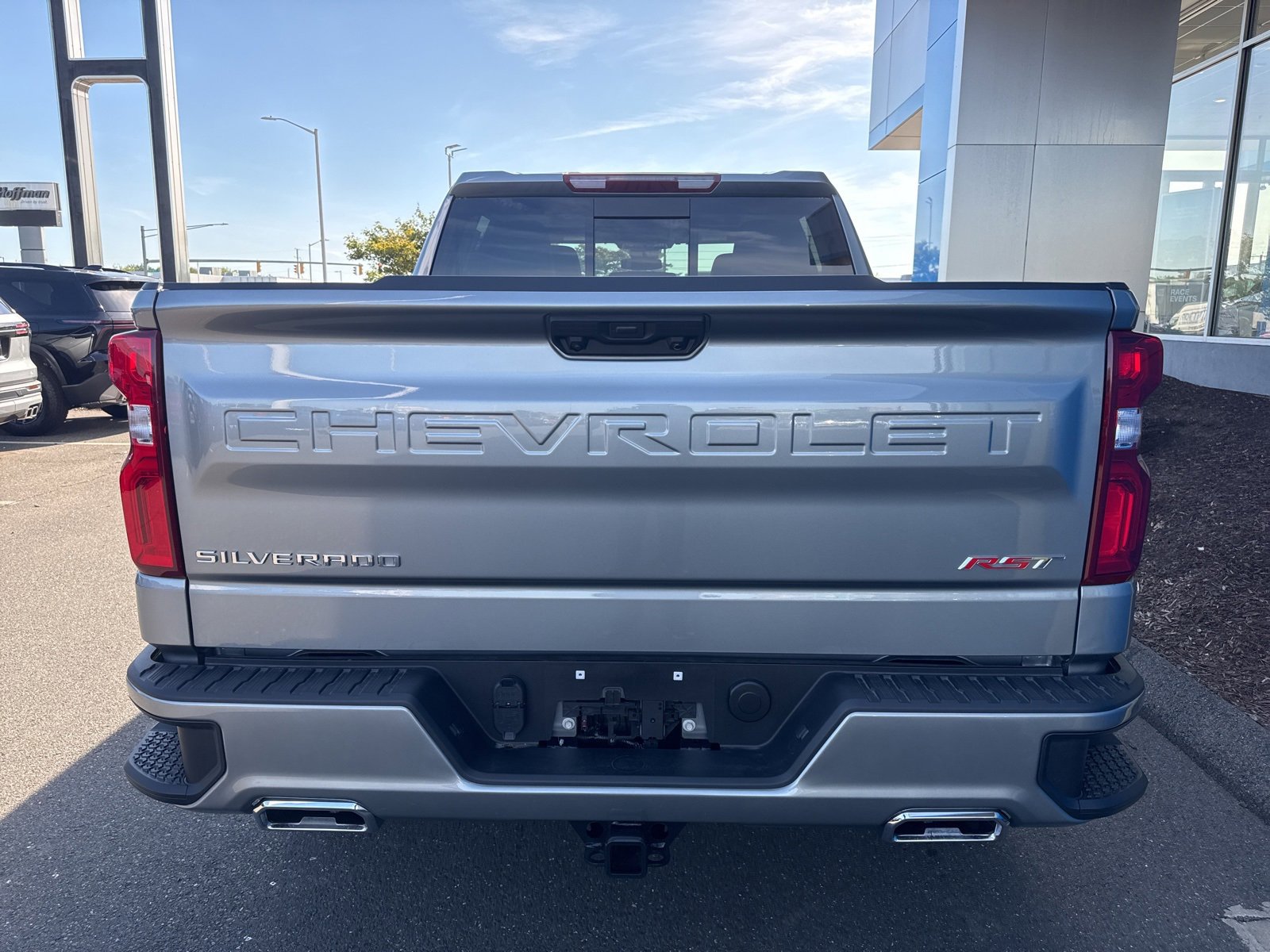 2025 Chevrolet Silverado 1500 RST photo 5