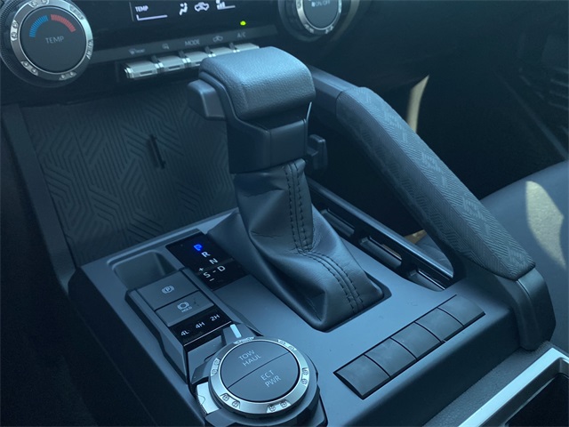 2025 Toyota Tacoma SR5 4x4 Double Cab photo 24