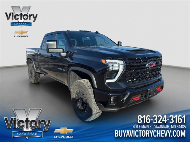 2026 Chevrolet Silverado 2500HD ZR2's photo