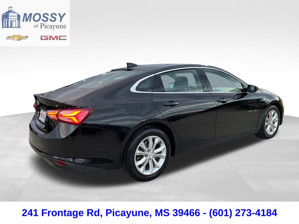 2021 Chevrolet Malibu 1LT photo 4