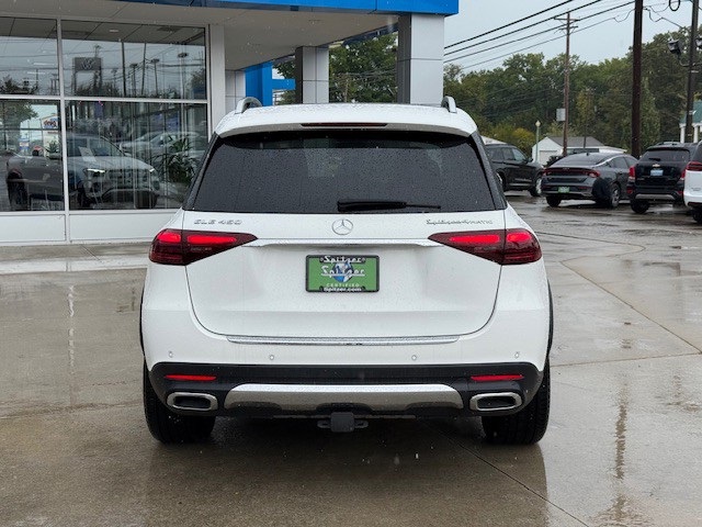 2024 Mercedes Benz GLE 450 4MATIC photo 3