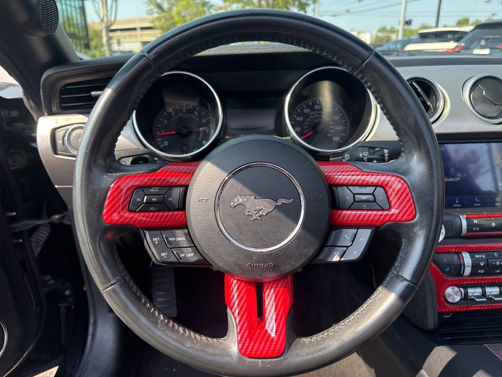 2021 Ford Mustang EcoBoost Premium photo 9