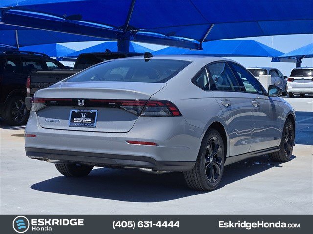 2025 Honda Accord SE photo 3