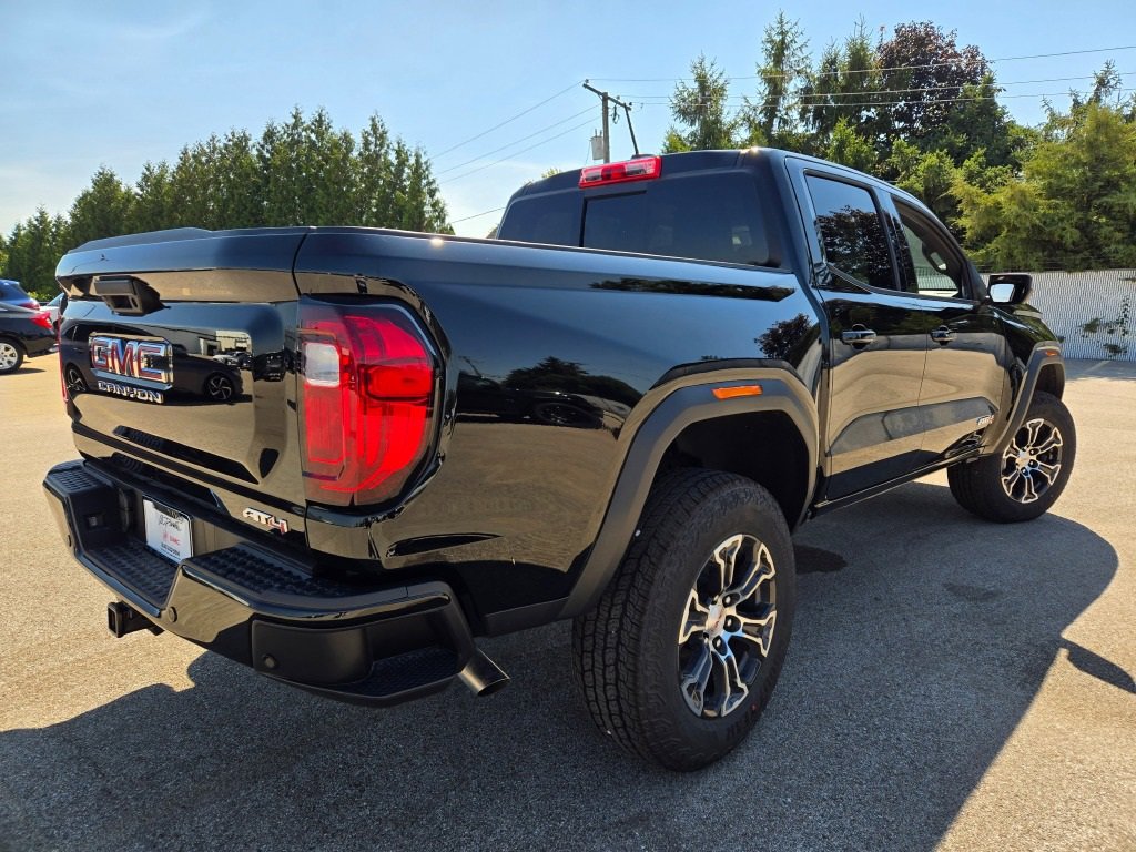 2025 Gmc Canyon AT4 photo 12