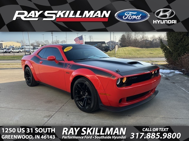 2022 Dodge Challenger R/T's photo