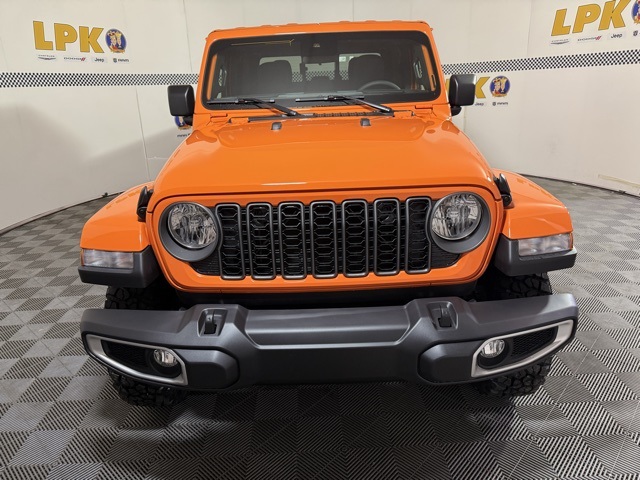 2025 Jeep Gladiator Sport photo 6