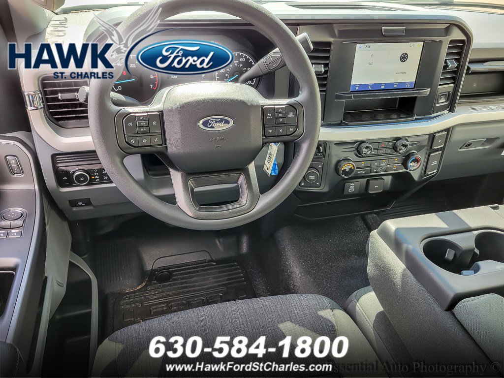 2025 FORD F-350 - Image 8