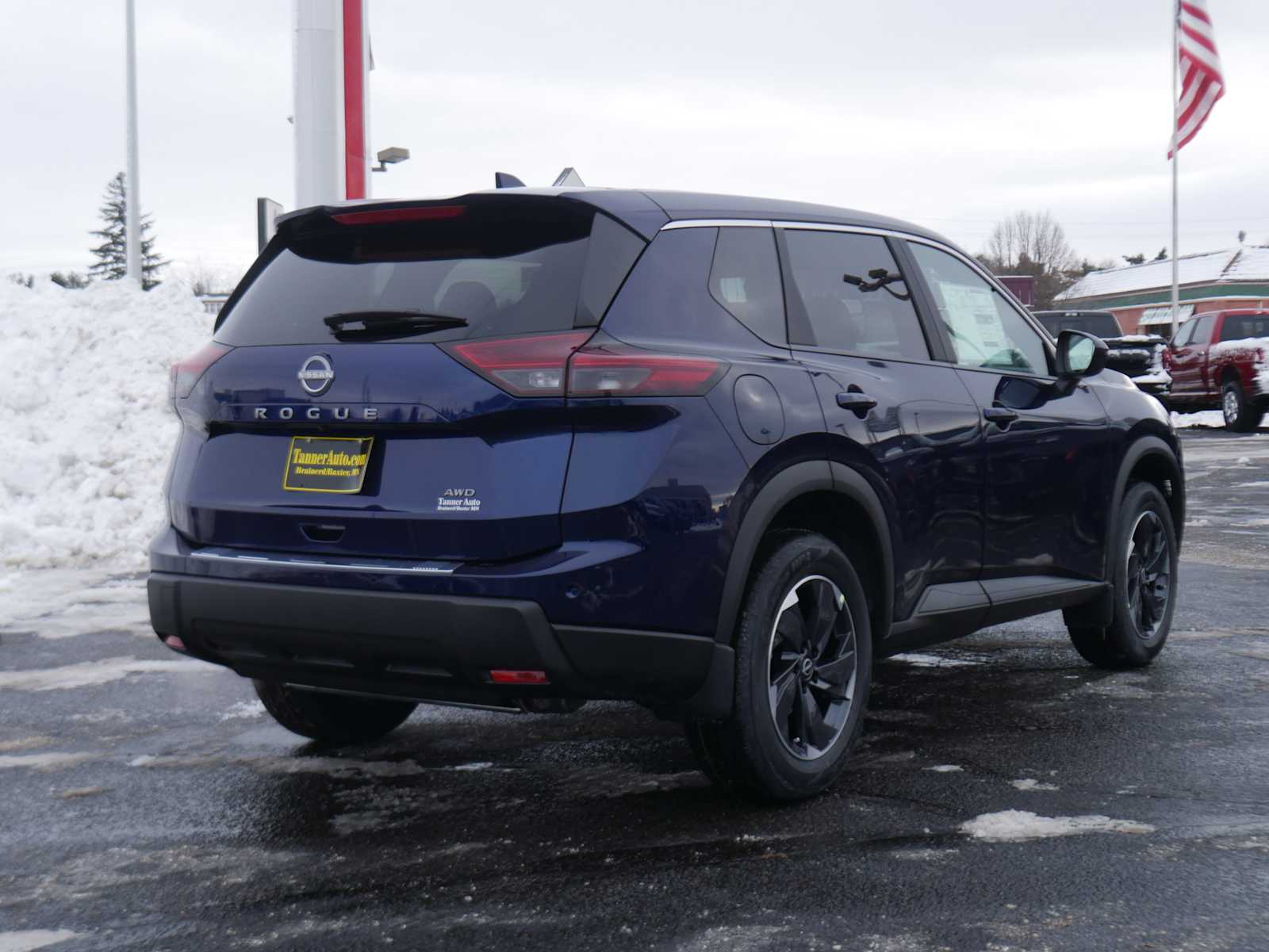 2026 Nissan Rogue SV photo 4