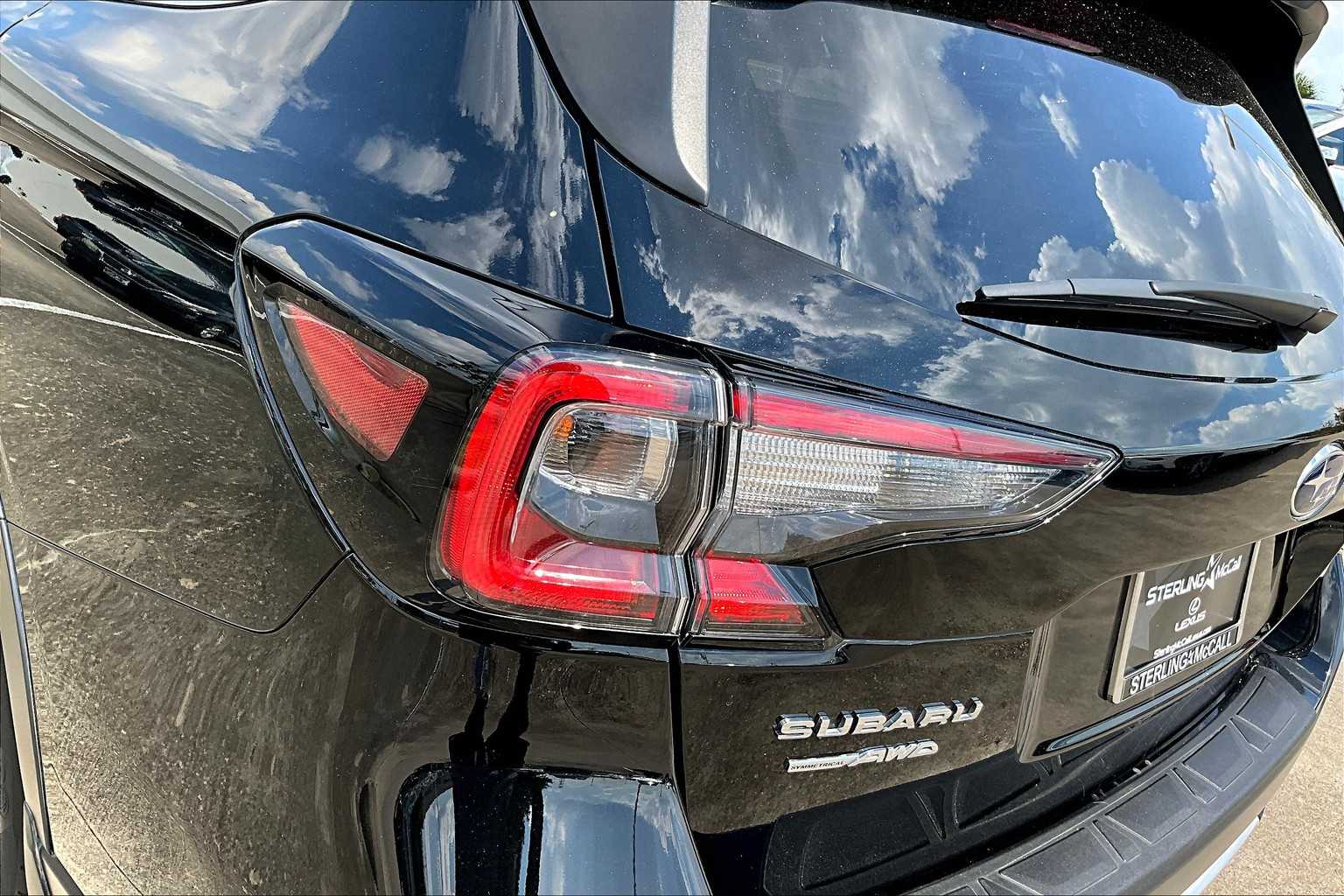2021 Subaru Outback Touring XT photo 24