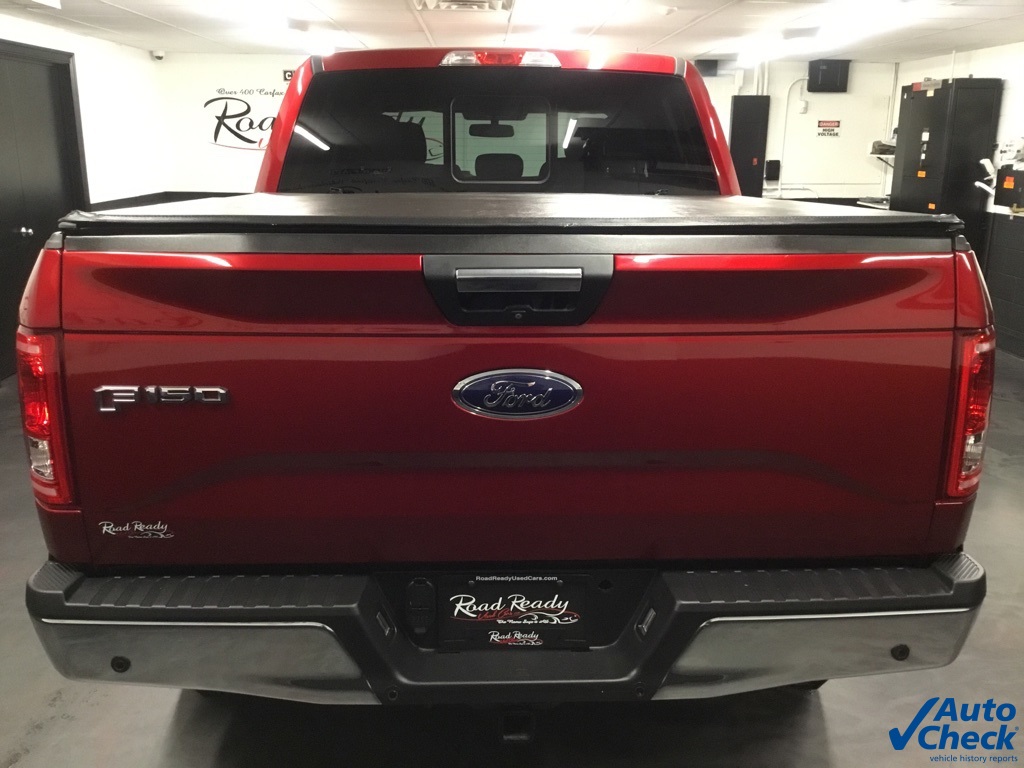 2016 Ford F-150 XLT photo 9