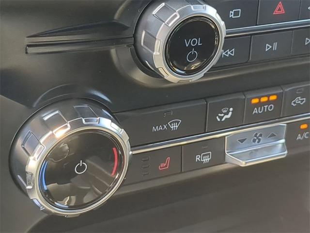 2025 Ford F-150 XLT photo 18