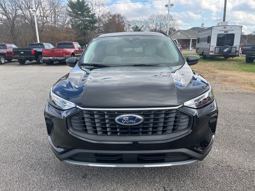 2025 Ford Escape Active photo 2