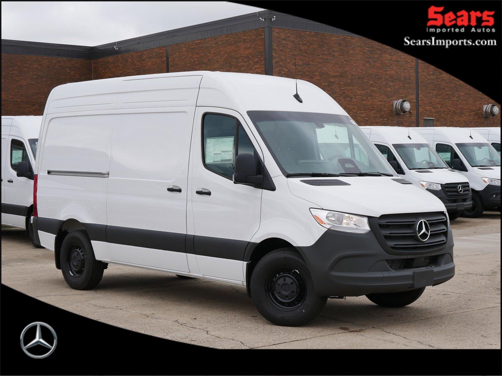 2025 Mercedes-Benz Sprinter Cargo Van Base's photo