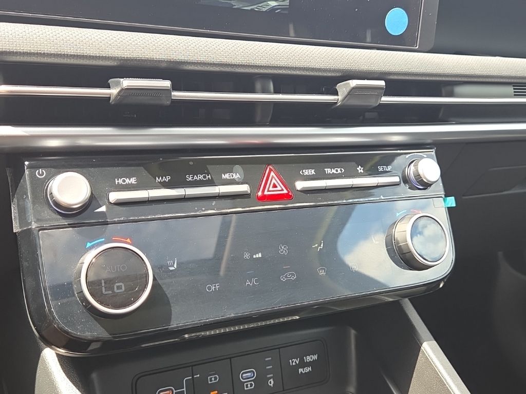 2025 Hyundai Tucson SEL Convenience photo 18