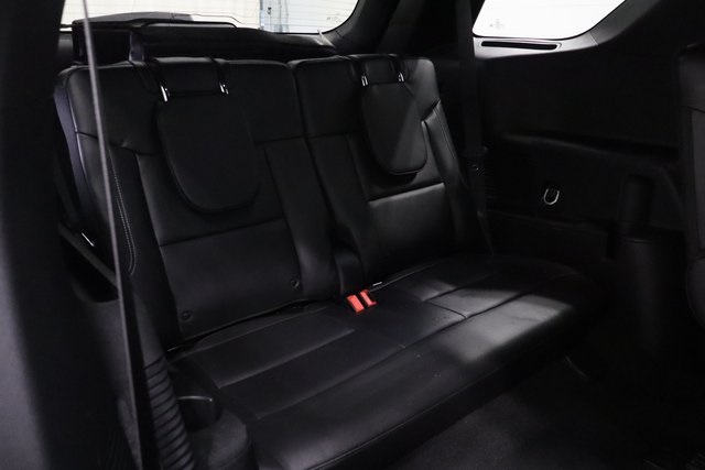 2023 Ford Explorer ST photo 14
