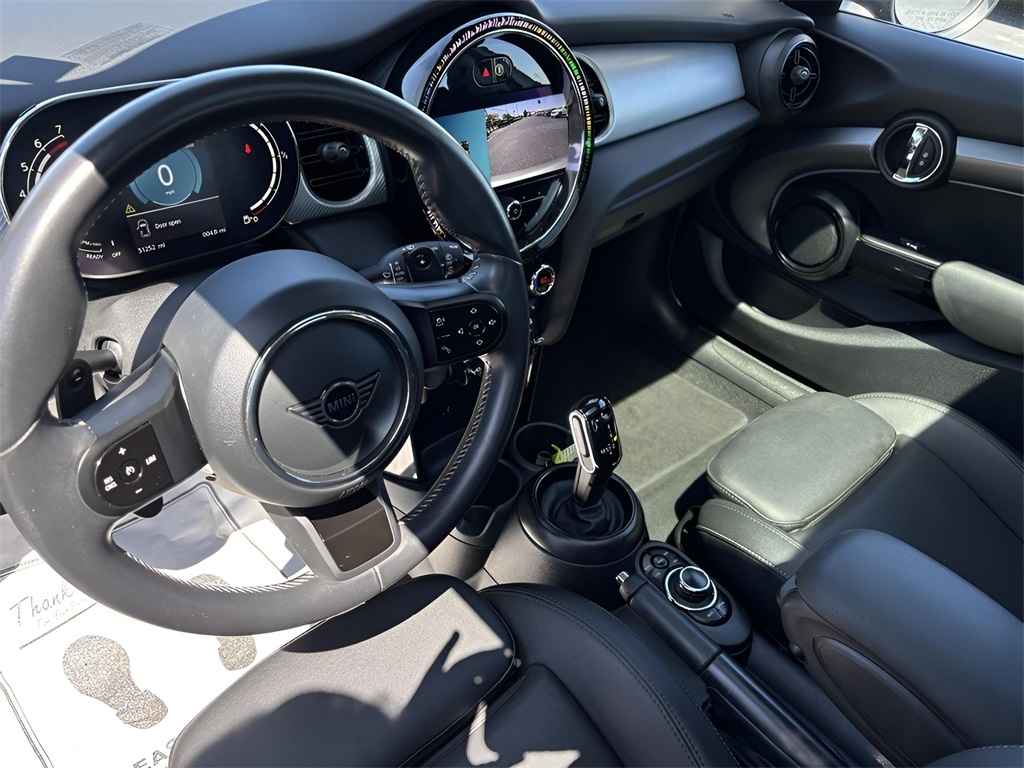 2024 Mini Cooper 4 Door Hardtop Signature photo 11