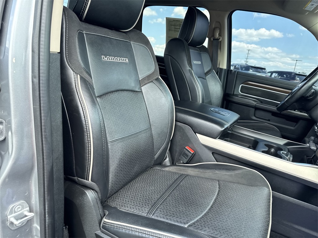 2022 Ram 2500 Laramie photo 29