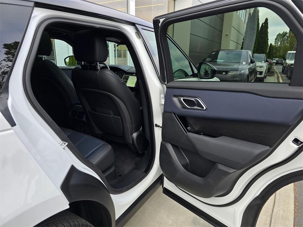 2025 Land Rover Range Rover Velar S photo 27