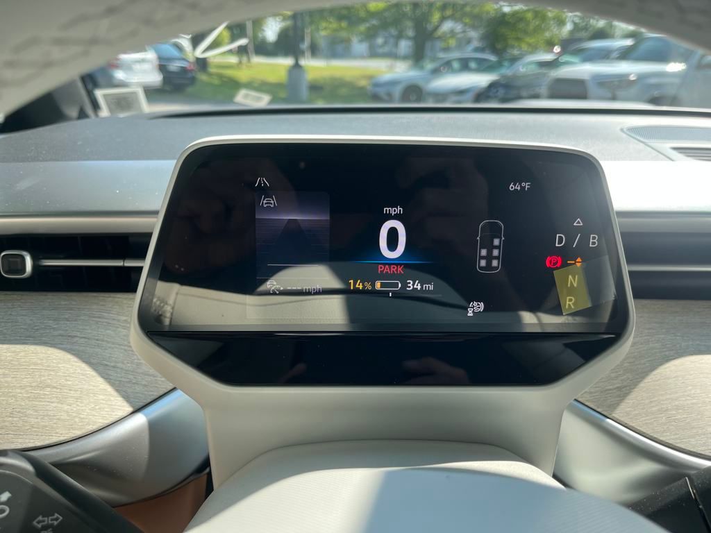 2025 Volkswagen ID. Buzz photo 10