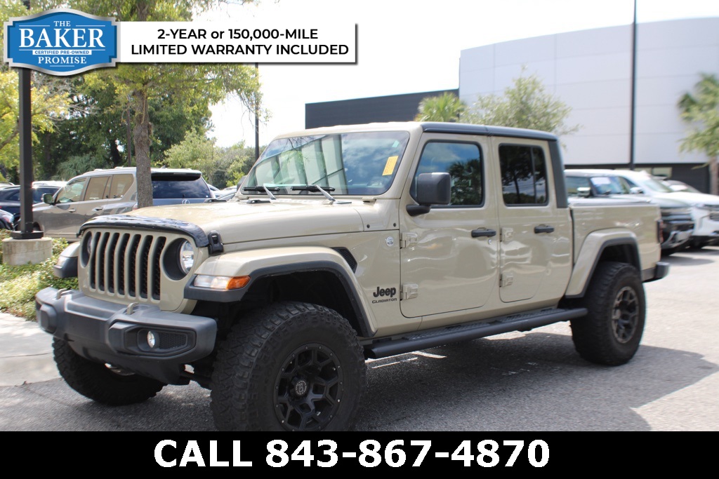 2020 Jeep Gladiator Overland's photo