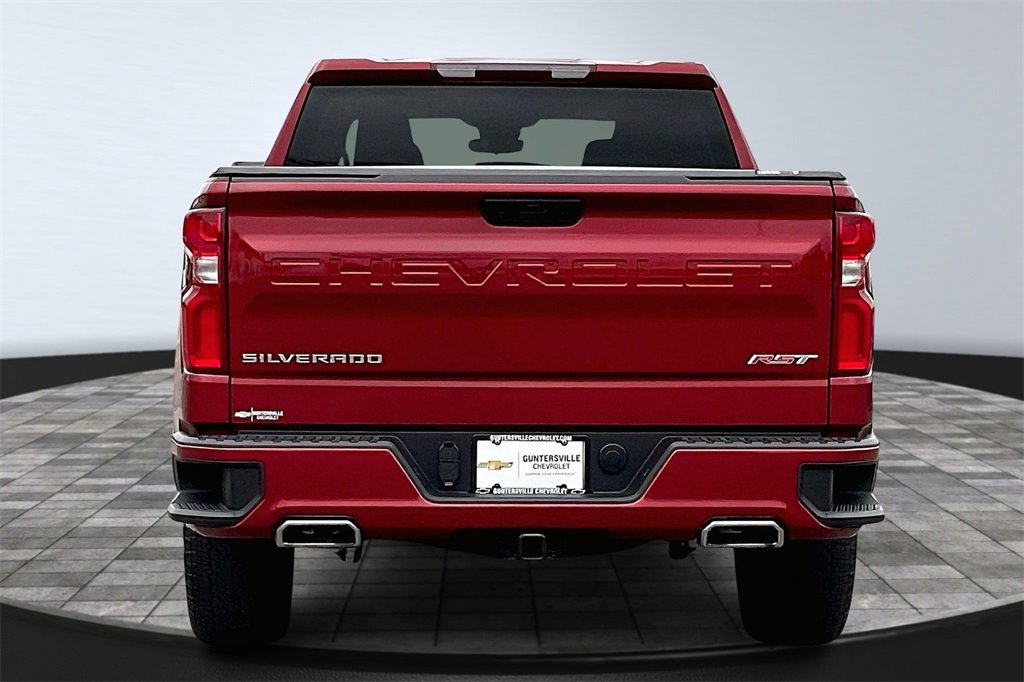 2024 Chevrolet Silverado 1500 RST photo 4