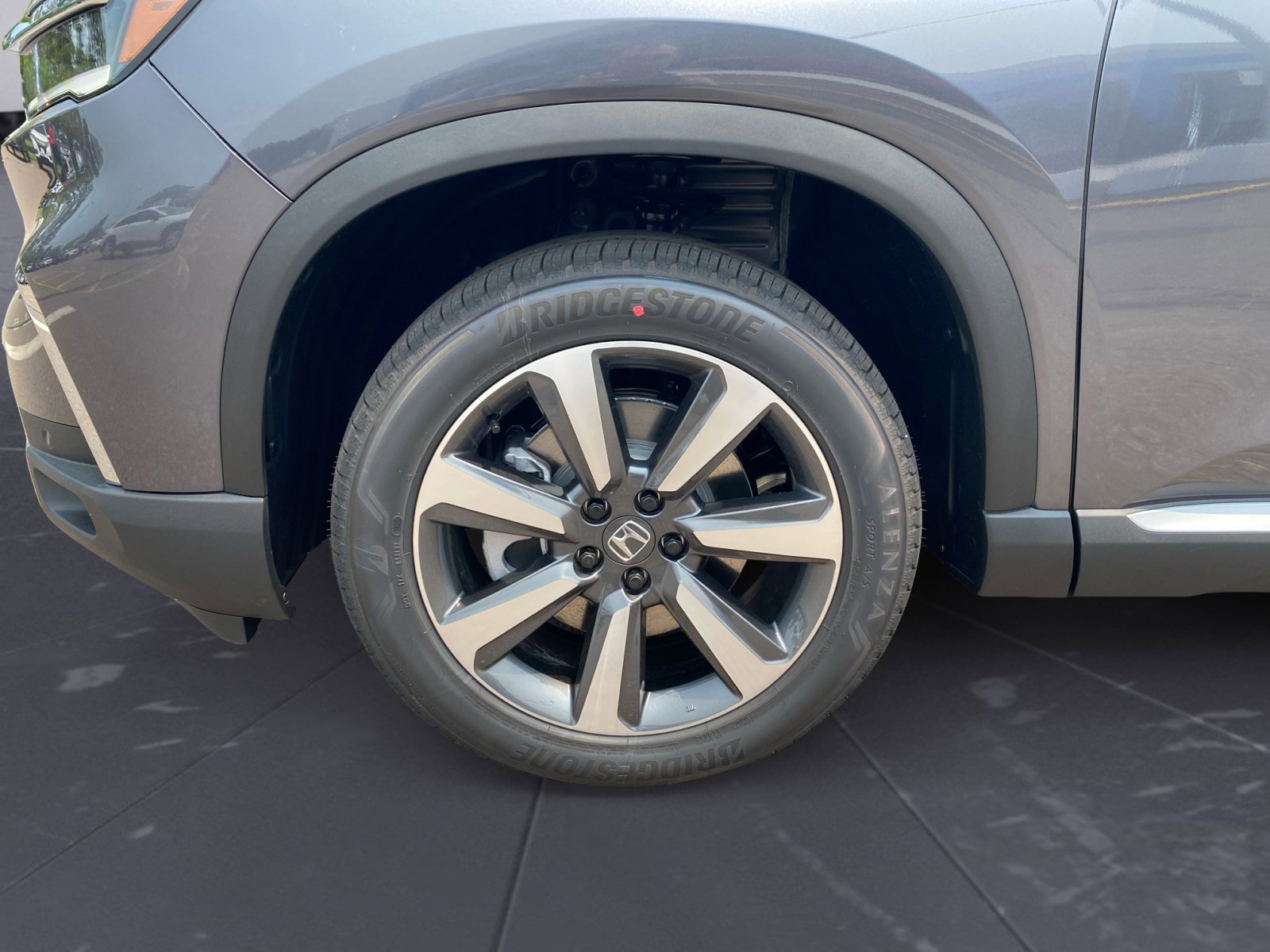 2025 Honda Pilot Elite photo 9