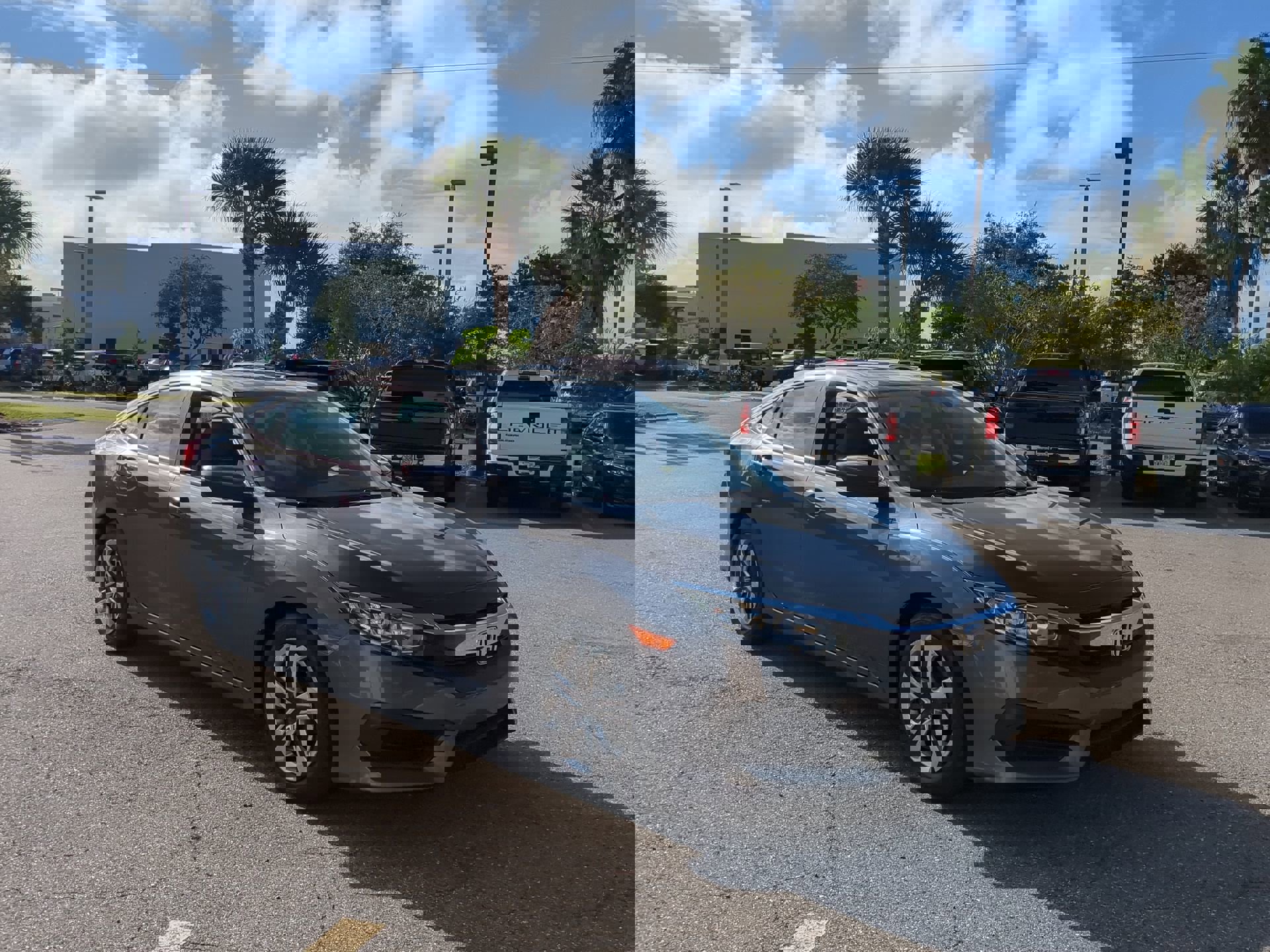2018 Honda Civic LX photo 2