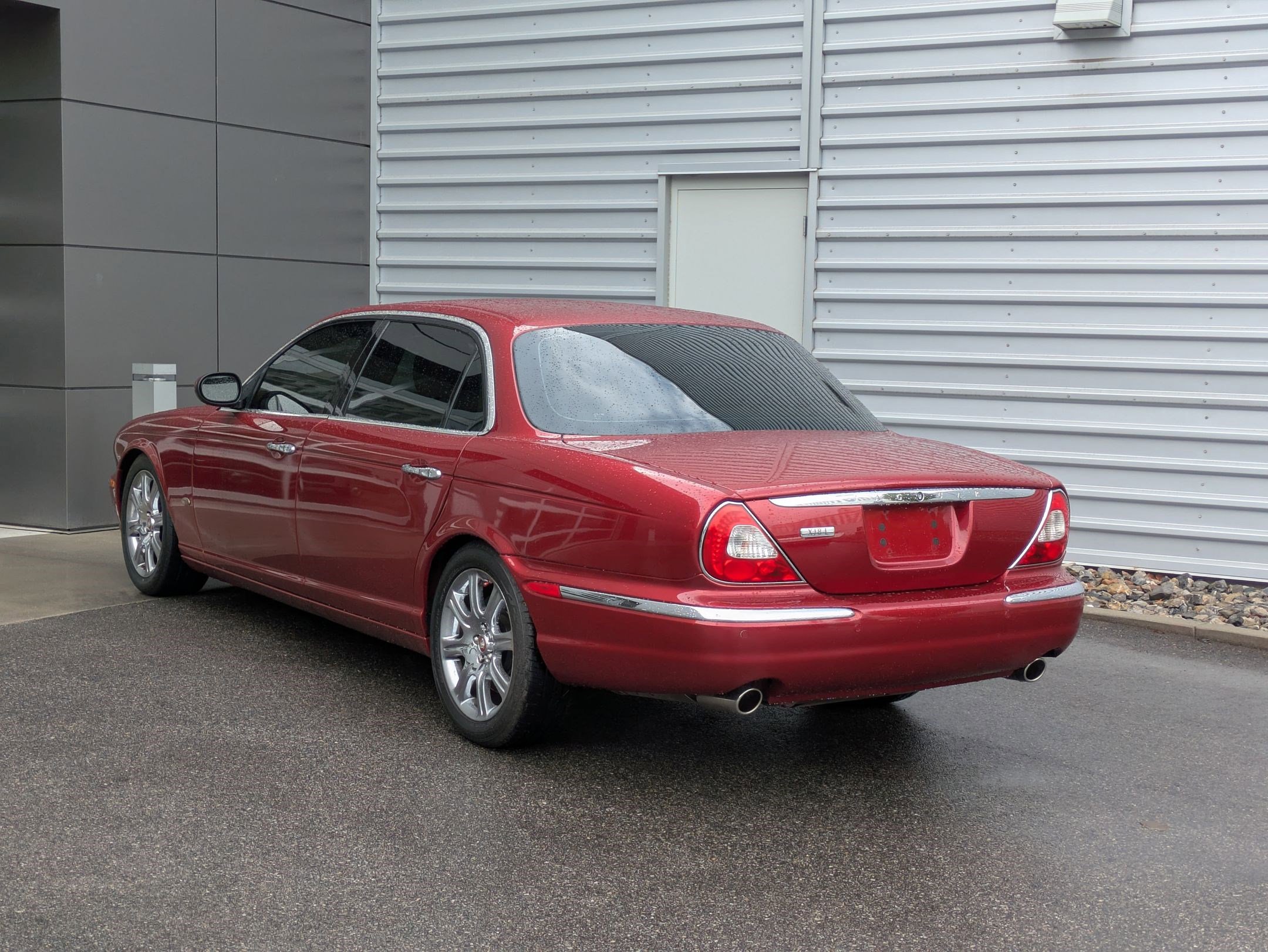 2006 Jaguar XJ XJ8 LWB photo 3
