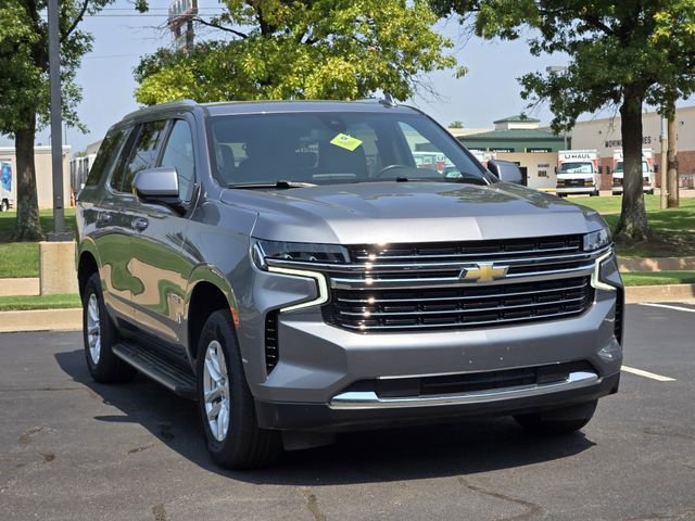 2021 Chevrolet Tahoe LT photo 2