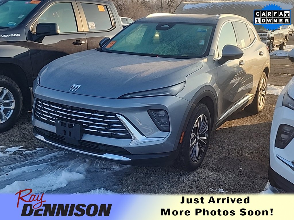 2025 Buick Envision Preferred's photo